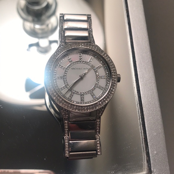 Michael Kors Ladies Kerry watch - Picture 3 of 4